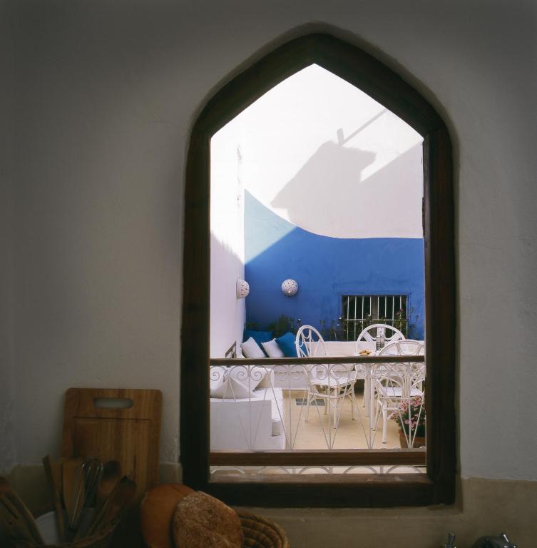 Dar Lazuli Bed & Breakfast - image 3